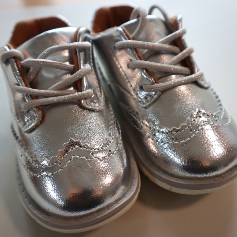 Stride Rite Unisex-Child SRT Ellsworth Sneaker 5.5 W toddler leather